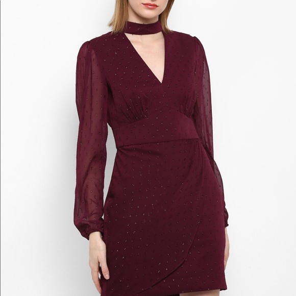 forever new wine colour Delilah metallic halo neck dress - Picture 8 of 9